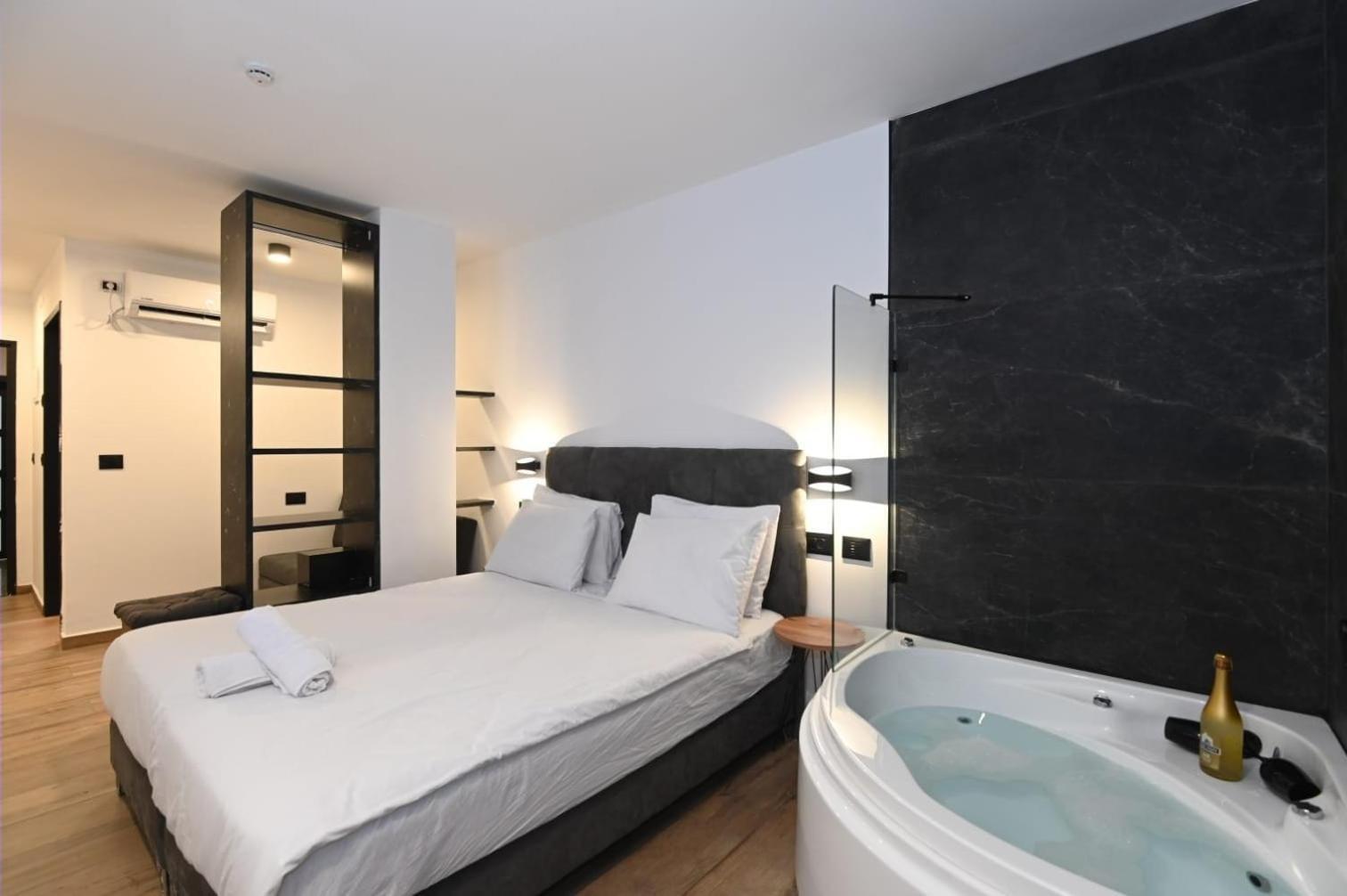 Selfie'S Boutique Hotel Τιβεριάδα Δωμάτιο φωτογραφία